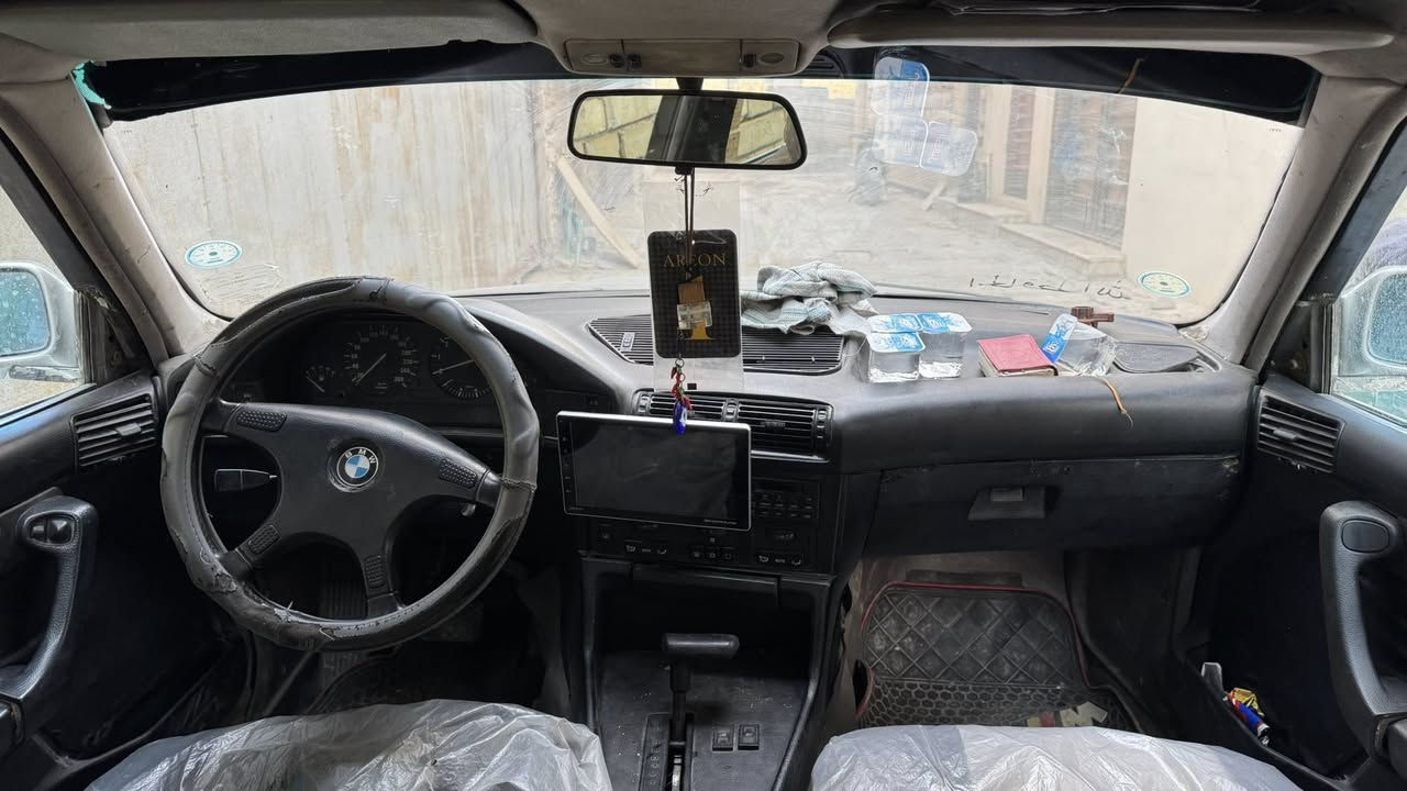 بي ام 535 رقم انبار شرط التحويل غرفتها نضيفة الكير بي نضوح البك ثكيل ابيع واقع حال مكاني كربلاء سعر 35 وبيها مجال
***********
