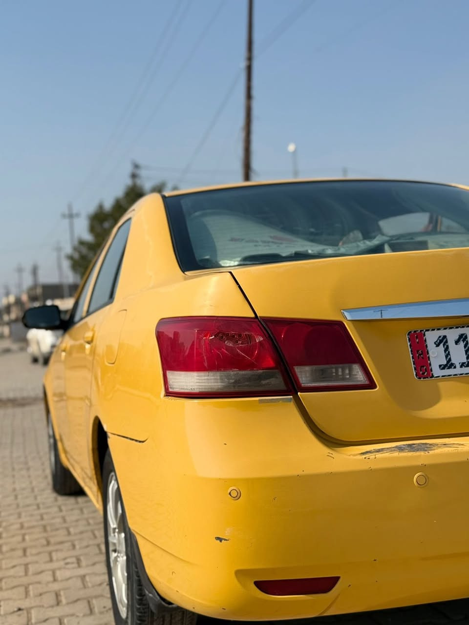 سيارة بي واي دي للبيع G3 2013 رقم بغداد انكليزي جديد صار شهر من رقمتها جاهزة مابيها اي نقص كير مكينة صدر امامي خلفي كله تمام مكينة 1800 كير اوتو داخل نظيف كشنات جلد بلادي تحكم استيرن فتحة وبصمة سيارة كلش نظيفة ومرتبة وحلوة مكفولة من دعامية للدعامية سنوية جديدة ابسمي تحويل ثاني يوم السعر 55 بيها مجال حك الجية 
***********
