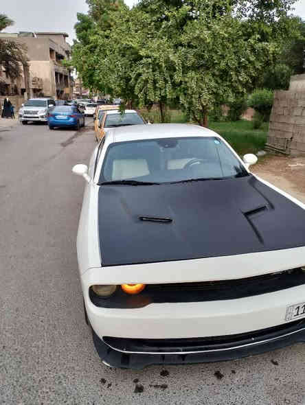 السلام عليكم 
جالنجر 2015 رقم بغداد دولي تحويل مباشر 

حادث سياره جاملغ خلفي من أمريكا وهنا نصبغت حزام 
لغود شواصي وحوض ودواخل وقماره كلهن كفاله مكفوله من حادث قوي 
ايرباكات كلهن شغالات بيه معجون بجاملغات خلفيه 

السياره فول مواصفات عده فتحه
شاشه جبيره وكامره خلفيه وحساسات 
كشنات جلد وكهرباء وتدفئه تبريد
ستيرن كهرباء وتدفئه وشفتات ستيرن 
نظام سبورت
سستم صوت الباين 
رادار امامي 
رادار جانبي وهيترات بلمري 
تشغيل عن بعد 
السيارة فول بس فتحه مابيه 
تخم تاير ويل كب جديد 
صدر امامي وخلفي جديد 
تبريد ثلج 
سياره نظيفه وترايه ناعم 
ماشيه 120 الف 
السعر 125 قفل سعر نهائي 
مكانه بغداد تقاطع درويش 
*********** بغداد
