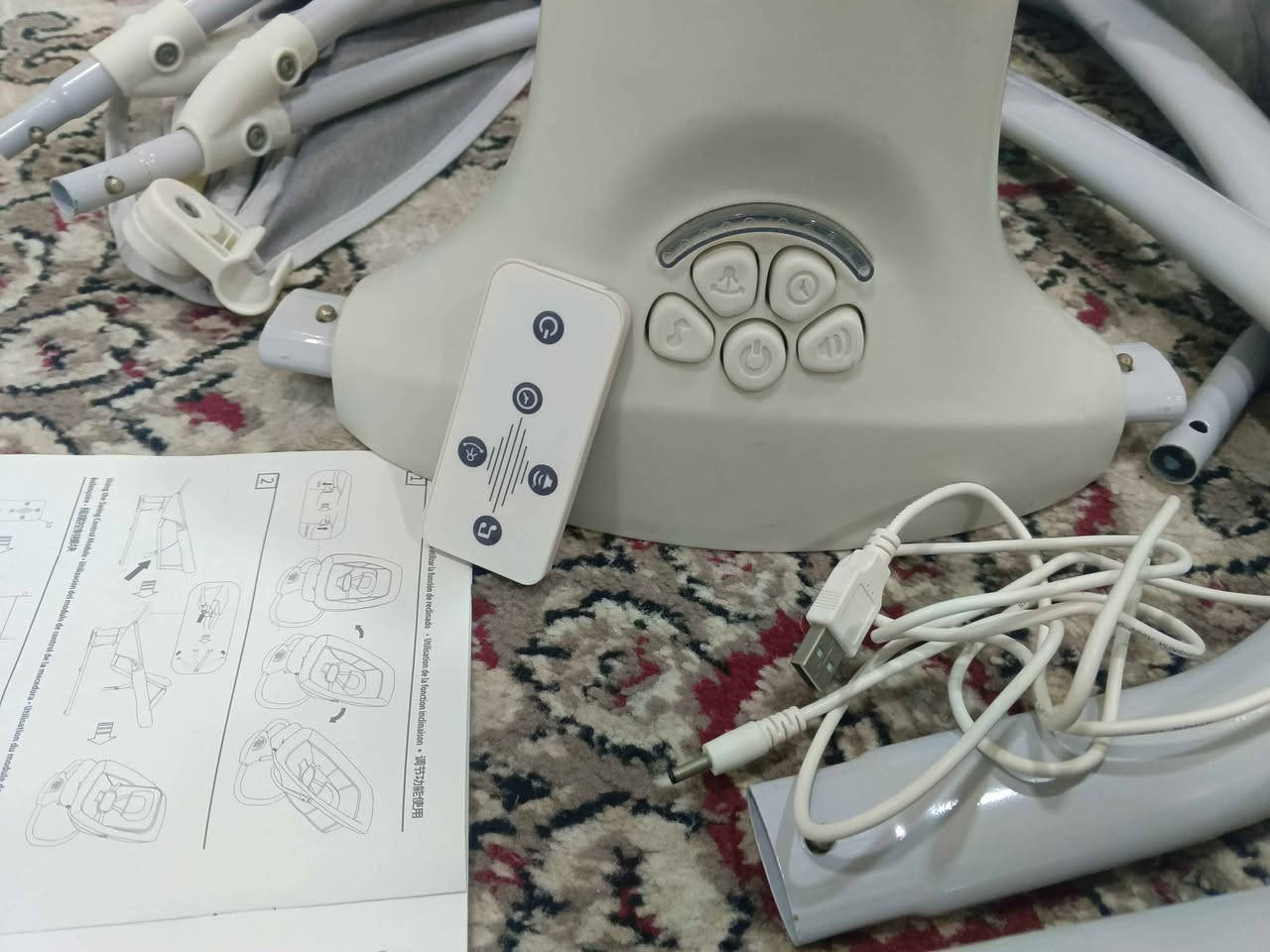 جۆلانەی کارەبایی مناڵی ساواتا،۳ ساڵ ،بەپیلو کارەباش ئیشەکات، بلوتوسە، یوئێسبیە،کۆنتڕۆڵی لەگەڵدایە، یەک مانگ بەکارهاتوە ڕێک لۆک لۆکە کارتۆنو هەمو ئەشیاکانی وەکخۆی ماوەتەوە،نرخی ۷۰هەزارە بەگەیاندنەوە لەسلێمانیم ،گەیاندنم هەیە بۆهەموکوردستان،*********** السليمانية, العراق
