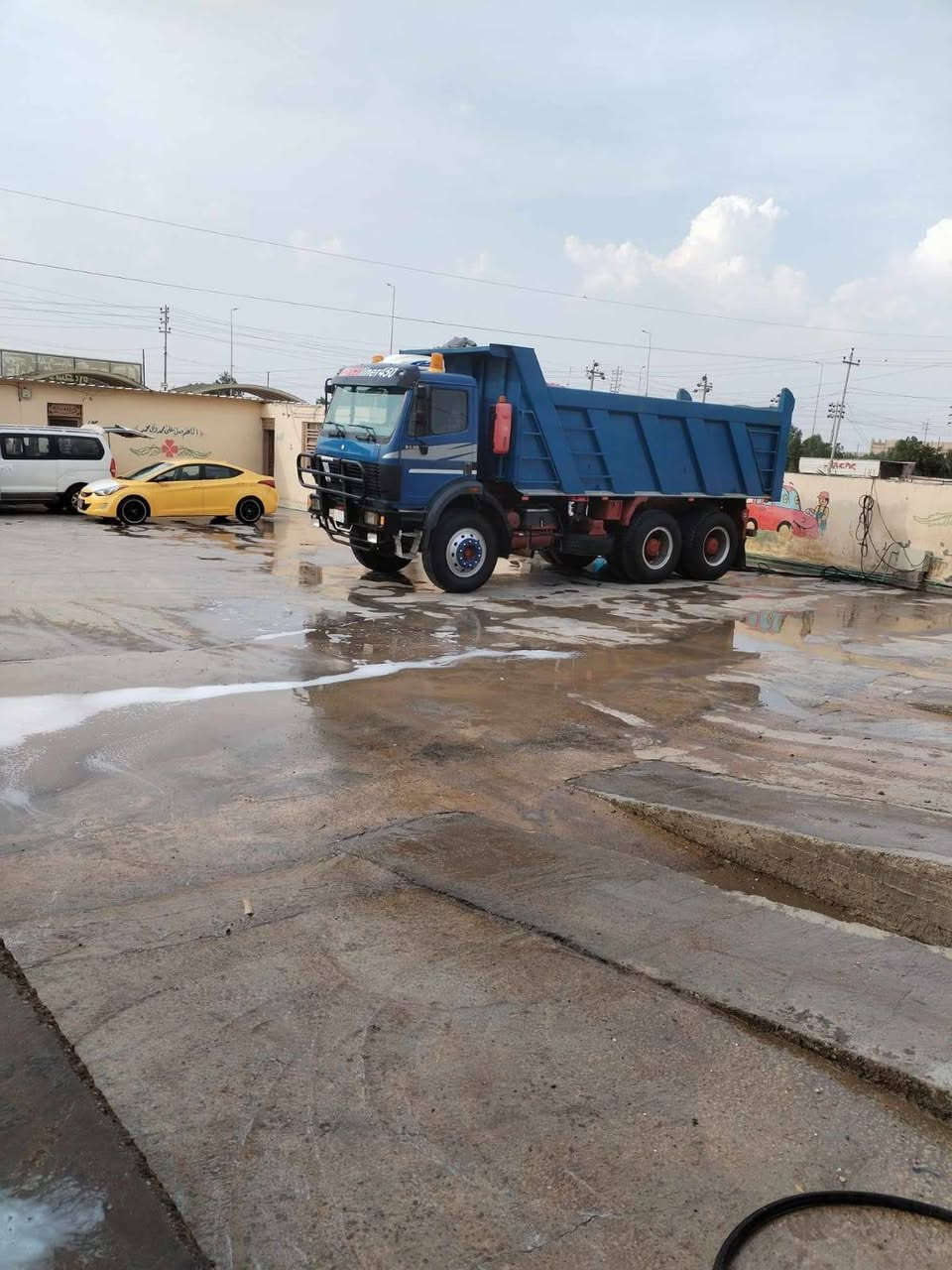 البي اثنه لبيع قلاب اصل رقم  نكلزي ***********
