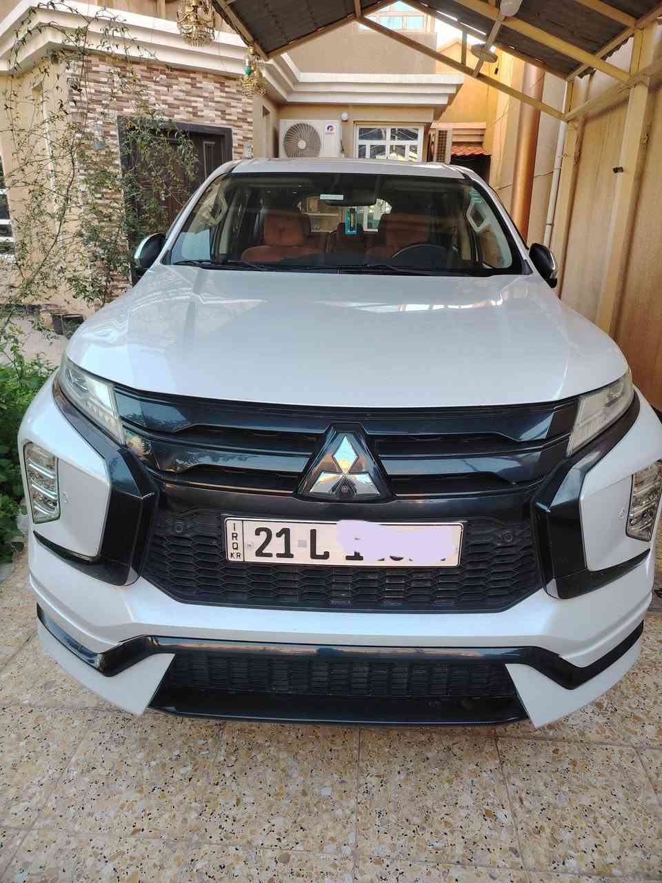 السلام عليكم
باجيرو سبورت الكت الرياضي
موديل 20

رقم سليمانية ب أسمي

بصمه +بصمه ابواب

فتحه سلايت 

8 ايرباك

سايد بريك بصمه 

نضام اوتو هولد 

كشنات جلد ماروني 

شاشه كبيرة 

داش كام 4k امامي خلفي

كامره خلفيه

ماوس 

اريل نفكيشن 

دوس بلاك 

تحكم استيرن  جهتين

شفتات استيرن 

ترحيب 

كروز سرعه 

قياده ذاتيه

مري شفط كهرباء

يدات نيكل

اشاير بل مري

كشاف مع حركه استيرن

لد نهاري

مخارج اوكس يوئس بي 

منفذ طاقه كهربائي 220فولت

رادار امامي 

حساس امامي 

حساس خلفي 

٧ راكب 

٣ قطع تبريد

6سلندر  (3000) 

كير 8نمره

فور ويل 4x4

نضام تزحلق

نضام المنحدرات 

نضام مانع انزلاق

لايت LED زنون

محرك كير علا وضع الوكاله 

السعر 250

واسط الصويرة 

***********
