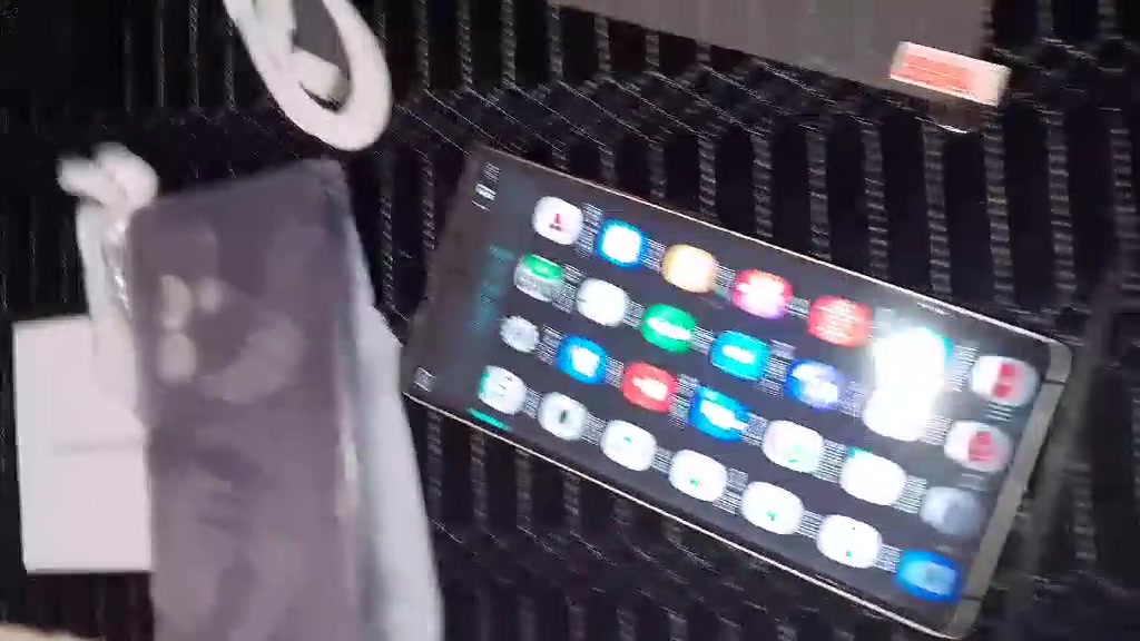 تفاصيل داخل فديو موبايل جديد


**إذا كنت صاحب هذا الإعلان وتريد حذفه لأي سبب، رجاءا أرسل رسالة إلى الدعم الفني**