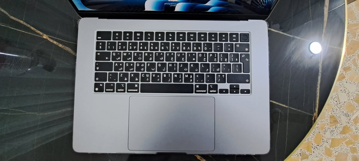 MacBook Air M2
512 ssd
8 ram
قياس 15 
الجهاز مشحون ٢٣ مرة فقط بعدة جديد جميع ملحقاتة وياه عليه كفر حماية ولاصق 
مكاني البصرة
للتواصل : ***********
