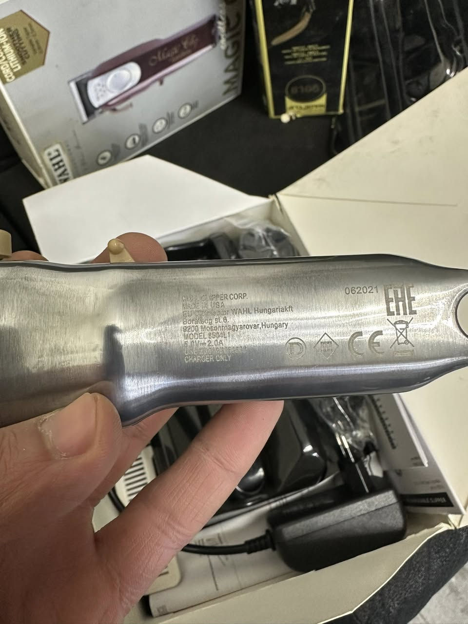 مكينه ول سنيور هنكاري جديد ممستغدم
كامل الملحقات مابي اي نقص للبيع الي يريد يراسلني ماسنجر 
او عل رقم
***********
