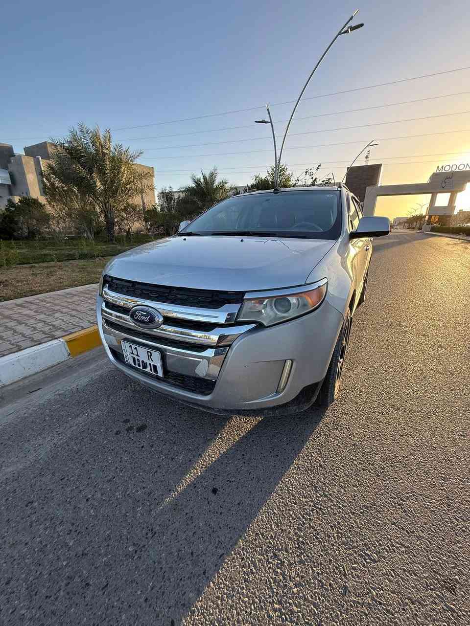 فورد ايدج
موديل 2011 / 6 سلندر / دبل گزوز
فور ويل درايڤ
مكفولة من الصبغ / شرط الفحص 
بيها ملاحظات بسيطة ( شخوط )
رقم بغداد ( دولي ) بأسمي/ تحويل ثاني يوم
سيارة جاهزة من كلشي ( گير / محرك / تايرات جديدة / دسكات جديدة ) / دبل سويچ 
شاشة ( لمس )/ تحكم تبريد ( لمس ) / گيج الكتروني / كشن جلد / كشن كهرباء
ماشية 149 الف / سبيرها منازل
السعر / 87 ورقة و بيها مجال بسيط
العنوان / تكريت / ***********
