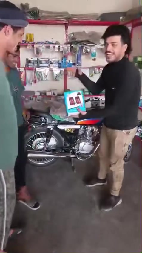 زازئ جبتلك انتيكه 😜🤣
عمي كافي دجوزو مو عيب واحد يطك على ثاني كلمن ياكل رزقه 

يابه كماليات.ابن لميعه وتدللون علينه 

العنوان بابل الهاشميه نزلت التياس


**إذا كنت صاحب هذا الإعلان وتريد حذفه لأي سبب، رجاءا أرسل رسالة إلى الدعم الفني**