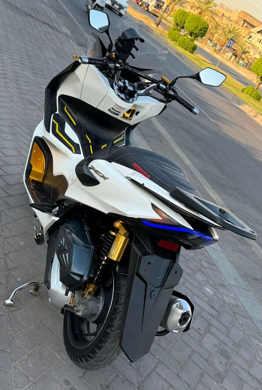 للبيع pcx جيل رابع ياباني JK محرك 125
كلش نظيفه شخط واحد مابيها
ومكفوله محرك كهربائيات
شرط ضمان من باب البيت أبيع
جيب فيتر وأفحص كلشي شغال
حساس أزدحام
حساس أستان
نظام ABS
ماشيه 15 ألف بصمات 2 وياها
مليانه تزويد مصروف عليها مليون ونص
تزويد أصلي مو صيني يم حسن سبيسي
كشن رياضي
دبلات رياضي ذهبي
دوسات ذهبي
قبق عمبار ذهبي
قبضات بريك ذهبي
فلنجه بريك ذهبي
فج أمامي ذهبي
فج خلفي ذهبي
قبق بصمه ذهبي
كماشه وايرات ذهبي
غطاء ABS ذهبي
درع صالنصه
واقيه صالنصه كاربون
قبق شوته كاربون
قبق راديتر كاربون
جاملغ خلفي كاربون
سبعه اماميه كاربون
هوائات أماميه
هوائيات خلفيه
ستان تليفون شحن
بك لايت جيل الخامس لونين
وشمه سوادات جلاتين
ستان صفح ستيل مع قطعه تزويد ذهبي
ستان ثنائي ستيل
كاسحه خلفيه
بوري ستيرن
جامه اماميه يوماها
تايرات جدد ياباني
لاصق دشبول للجماليه
لميعرف قيمتها لايخابر للجنايه فقط
بسعر دراجه بلاديه تره
الشراي يتصل أو واتساب موجود
مكاني بغداد (مدينه الصدر )
***********

