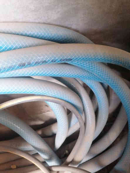 السلام عليكم ورحمة الله وبركاته موطور ماء ابو ٢ونص او ٣ شرط الشغل مع صونده ام ٢ انج للبيع السعر المطلوبه ١٧٥ الف الاتصال على الرقم ***********
