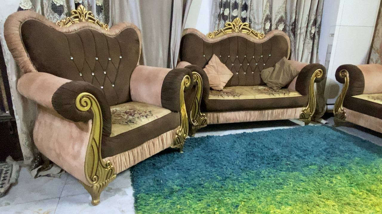 تخم ملكي تركي  ثكيل مستخدم نضيف مبي،اي ضررعشرة مقاعد375بغداد‎0771 799 6886
