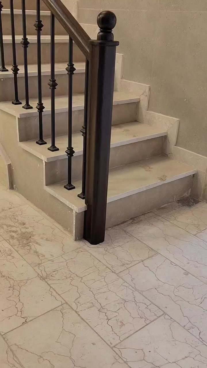 🔥 محجل حديد بقبضة خشب – قوة وأناقة بيدك 🔥
إذا تدور على محجل يجمع بين المتانة والشكل التراثي الأنيق، وفرنالك محجل رأس حديد ثقيل مع قبضة خشب مريحة وثابتة ✋🪵
✔️ حديد قوي يتحمل أقسى الأعمال
✔️ قبضة خشب طبيعية تعطي ثبات 
✔️ مناسب للاستخدام اليومي والأعمال الشاقة
✔️ تصميم عملي ولمسة فخامة بنفس الوقت
سواء للشغل أو للاستخدام الشخصي، هذا المحجل راح يكون اختيارك الصح 💪
📞 للحجز والاستفسار راسلنا على ***********
***********
🚚 توصي
الجودة عنواننا… والثقة أساس تعاملنا 🔩✨
