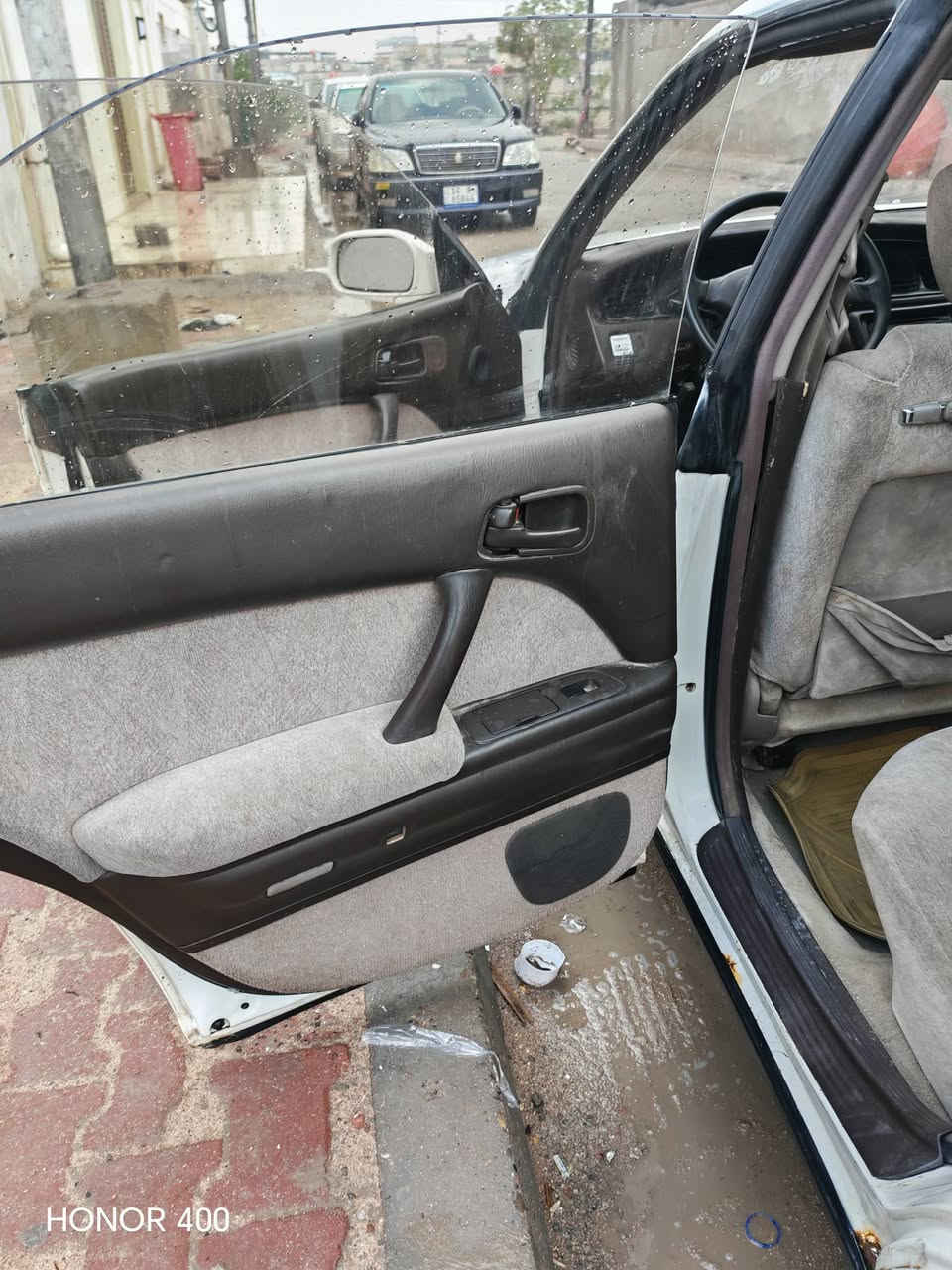 السلام عليكم بطه متصل للبيع رقم بصره مكفوله من جميع الاصوليات  سنويه منتهيه صار سنه راعيها صديقي تحويل السعر 42 وبيها مجال حك الجيه ترهم مراوس للاستفسار *********** المكان بصره
