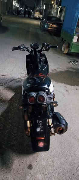 دراجة سكنس چبلي صارلي شهر من نزلتها من الرمبه شرط اوراق معرض كفاله عامه من كلشي السعر1350 بيها مجال بسيط حك الجيه للاستفسار *********** 👋🏴‍☠️
