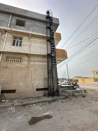 درج الطوارئ • حدادة عامة • واجهيات