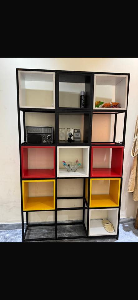 أغراض مكتب للبيع 
للتواصل ***********
