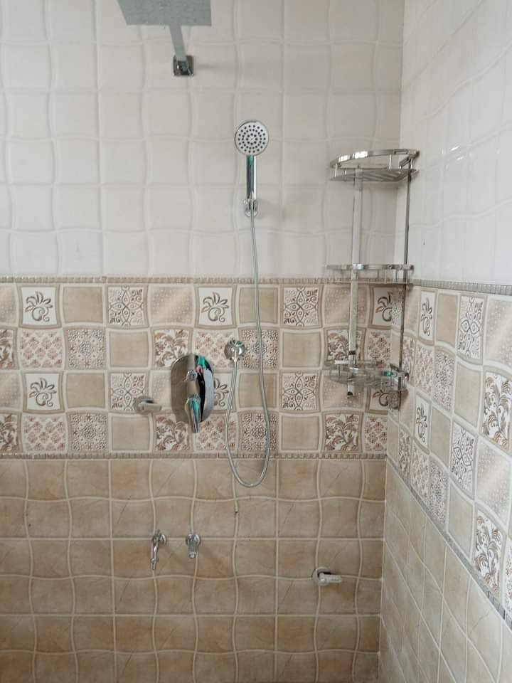 عمل ماء ومجاري شغل درجه اولى مع ضمان بل عمل ***********
