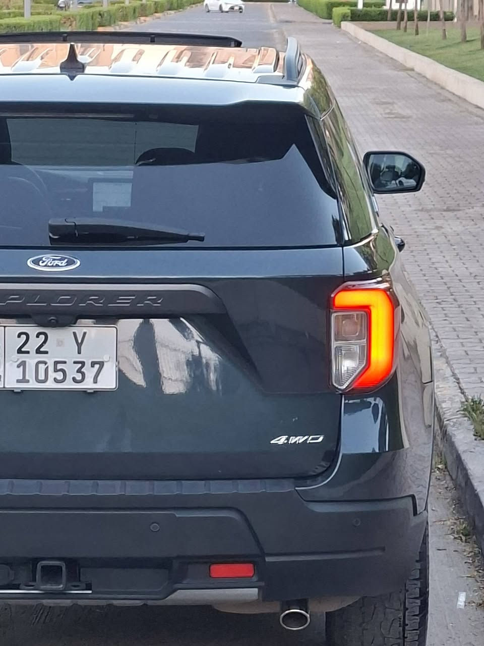 بسم الله الرحمن الرحيم
‏Ford Explorer 2022 Timberline 4WD
السياره مرقمه جاهزة هزة رقم سنوية جديد بسمي السيارة 

الموديل : 2022

اللون :  مميز

 العداد :  45مايل

السعر : 268

 حجم المحرك : 4 سلندر (2,3L تيربو )
حادثها اخت كلين فقط راس البنيد بيها شويا صبغ بدون دواخل بشرط ماباقي مكفوله من كولشي بشرط رقم شاصي موجود 

المواصفات : Timberline

فتحة سقف بانوراما 
دبل اكسل 4WD
بصمة تشغيل 
كاميرة امامية و خلفية( 360 )
بصمات ابواب 
كراسي جلد لون زيتوني 
كراسي امامي تدفئة 
كراسي خلفي VIP تدفئة 
صندوق كهربائي  
كشنات كهربائي 
كشنات خلفي كهربائي
كشنات تدفئة 
كشنات خلفي تدفئة 
ستيرن تدفئة 
حساسات امامي وخلفي 
تشغيل عن بعد 
بصمة ترحيب 
عدد المقاعد (7) راكب 
رادار  وحساس امامي وخلفي
كشافات 
بريك بصمة Auto stop  
دبل صالنصه
بعد هواية مواصفات السيارة حيل نضيفة جاهزة مابيها اي نقص بشرط كير محرك تبريد كهربايات كله بشرط هزة رقم سنوية  جديد بسمي السيارة مكاني سليمانية سعر 268مجال للطيبين  للإستفسار اكثر اتصل ***********
