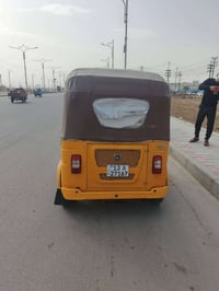 تكتك للبيع واحد وعشرين شهر ١٠ تكتك نضيفه وما نقصه شي كبل الشارع  07707...