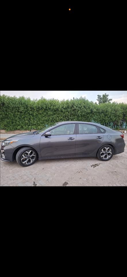 السلام عليكم ورحمة الله
اخوان kia forte 2019 نسخة الستندر
مكينة 2000
كير بلادي ما مبدل
تبريد جدا ممتاز وعال العال
السيارة ماشية 105 الف ميل
ضربتها بامريكيا باب عكس السايق وشوي  من باب الورة pdr
طاك فقط الاير باك مال البردة الجانبي الباقيات كبس بلادي
السيارة اكو ملاحظات مصورها..صور الحادث موجودة عندي وباقي الصور للتواصل على هذا الرقم ***********  
مكاني بغداد - الشعب
السعر 112ورقة وبي مجال للشراي ان شاء الله مانختلف
