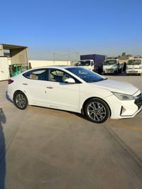للبيع الانترا 19 خليجي  فول مواصفات للاستفسار على هذا الرقم  078034290...