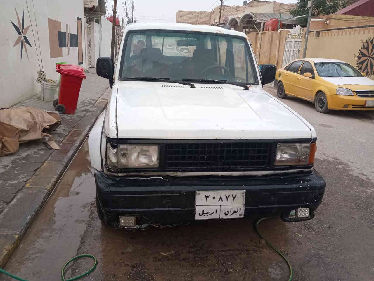 سلام عليكم سياره ايسوزو جيب مكينه كير جدد دواخل جدد  سعر 25 مجال قليل للتواصل ***********
