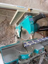 معمل بلاستك • ٤ قطع • الموصل