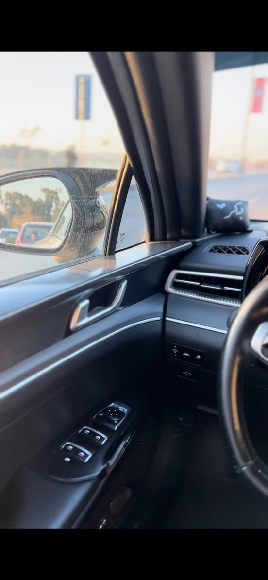 كيا كي فايف جيتي لاين 2022
رقم اربيل

لون /سمنتي 

حجم المحرك 16T

ماشي / 97 كيلو متر

ضرر / جاملغ خلفي ربع رش معبارد باب

بدون بانوراما /مواصفات/تحديد مسار/ تثبيت سرعه/مانع انزلاق/ رادار امامي /كشن جلد اسود / تشغيل عن بعد / بصمتين / شحن لاسلكي/ 4 وضعيات قيادة/  باقي المواصفات معروفة

سيارة باسمي تحويل ثاني يوم 

سعرها اتصل عل رقم 

***********

***********
