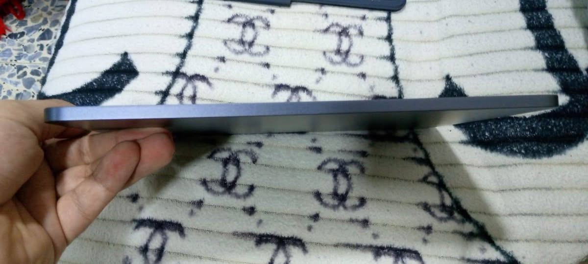 سلام عليكم جديد وصل شراء موجود السعر 735الف محال بسيط مامستعجل اني عليه شرط الفحص اي مكان بالك ،،، توصيل متوفر لكل المحافظات،، مكاني النجف الاشرف 
Xiaomi Pad 7S Pro ,  
الشاشة: 12.5 إنش LCD بدقة 3.2K
معدل التحديث: 144Hz
المعالج: Xiaomi XRING O1 (3nm)
كرت الرسوميات: Immortalis-G925 MC16
الرام: 12GB
التخزين: 512GB UFS 4.1
الكاميرا الخلفية: 50MP
الكاميرا الأمامية: 32MP
البطارية: 10610mAh
الشحن السريع: 67W
الصوت: 6 سماعات Dolby Atmos


**إذا كنت صاحب هذا الإعلان وتريد حذفه لأي سبب، رجاءا أرسل رسالة إلى الدعم الفني**