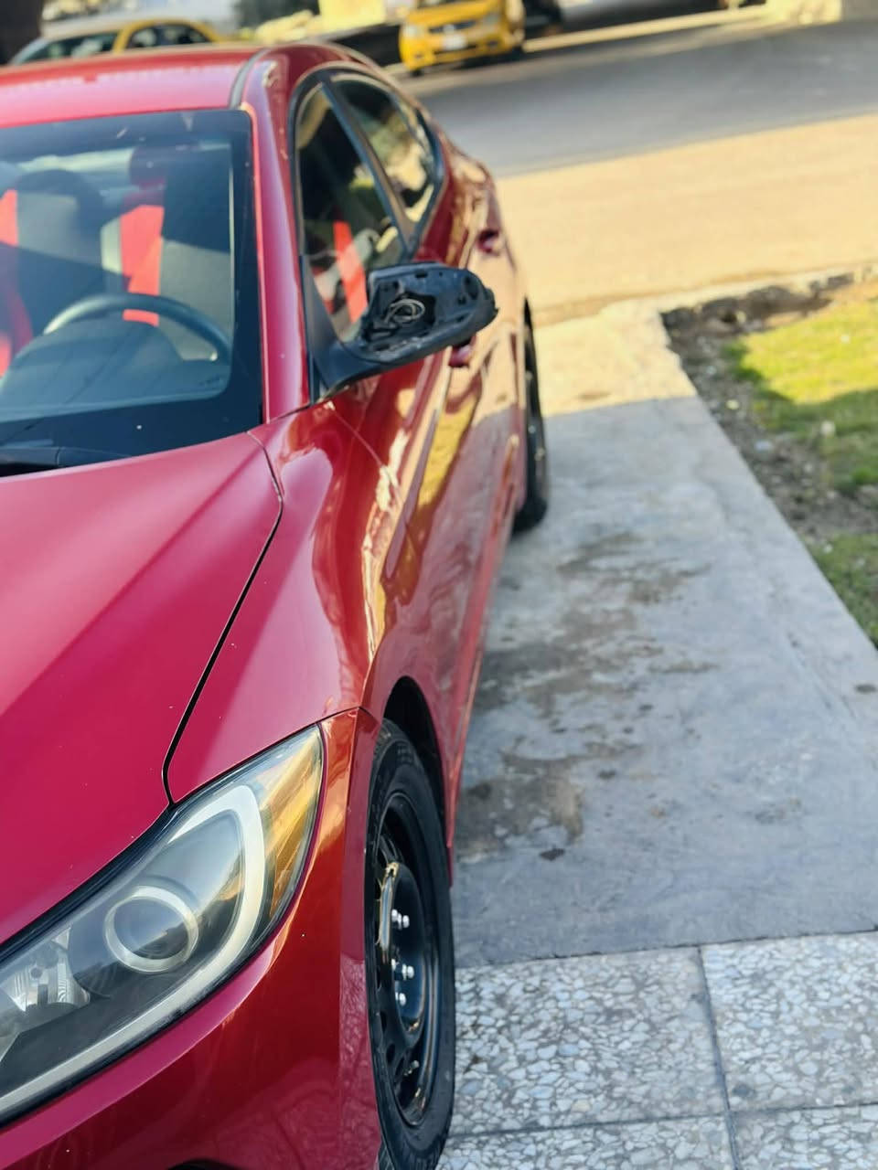 السلام عليكم سياره النترا 2018 وارد امريكي حادث في امريكا بابين الساق وخلف السألق ولجاملغ المامي الايسر بدون ايرباك بيه منضومه غاز السعر 120ورقه
الرقم ***********
المكان بغداد الدوره
