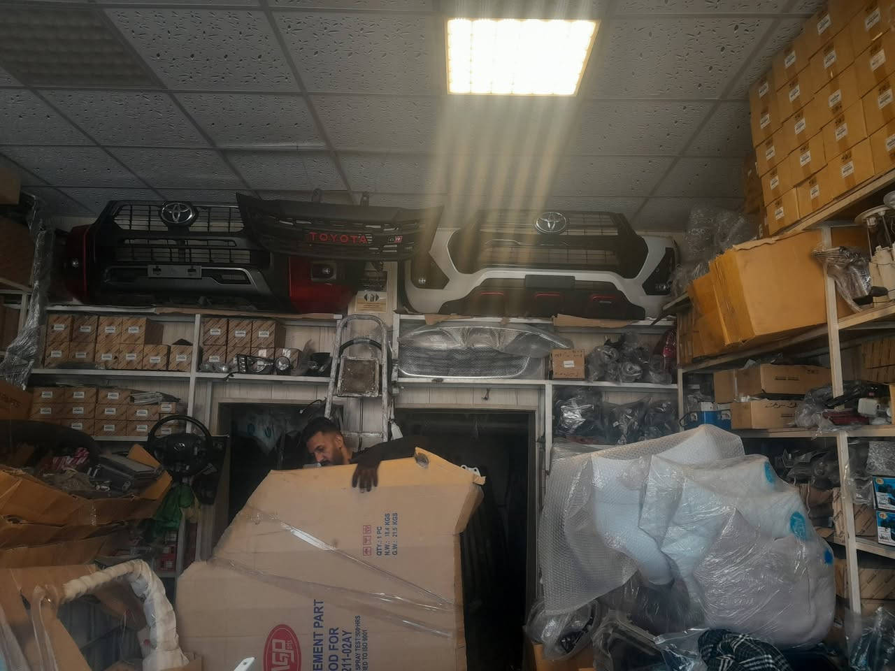 محلات سعد العراق. تويوتا هايلوكس   اصلي فقط

بغداد شارع ٦ قرب مشفى الكرامه. 
يوجد خدمه توصيل جميع المحافضات. .ارجو مراسله الصفحه
او الاتصال على الارقام
***********.           ***********
