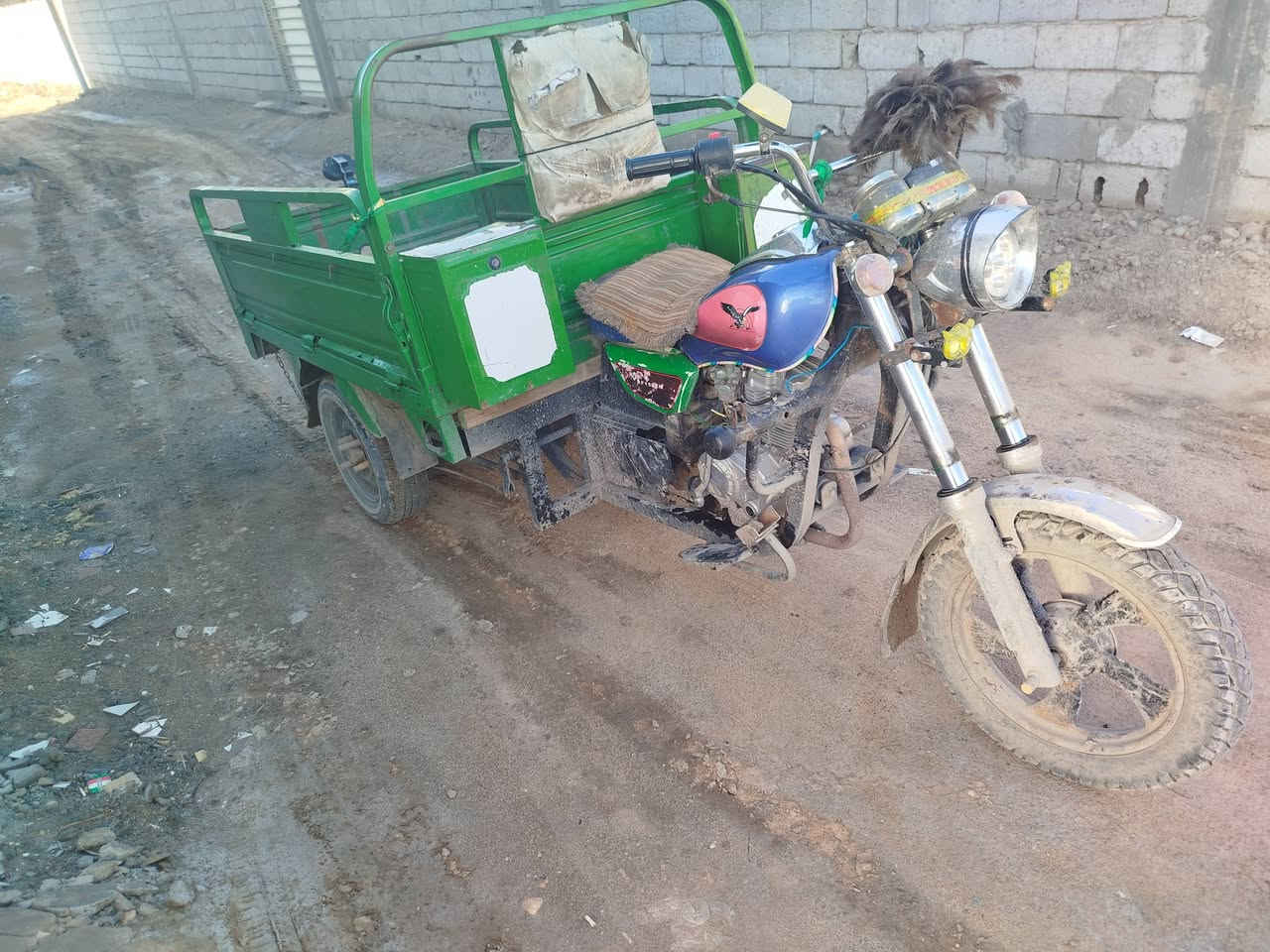 سلام عليكم ستوته لبيع موديل 2018وراق  صولي مكينه 25 كهرباء شغاله ركبه طاكه وملحومه المكان بابل جبله للاستفسار ***********
