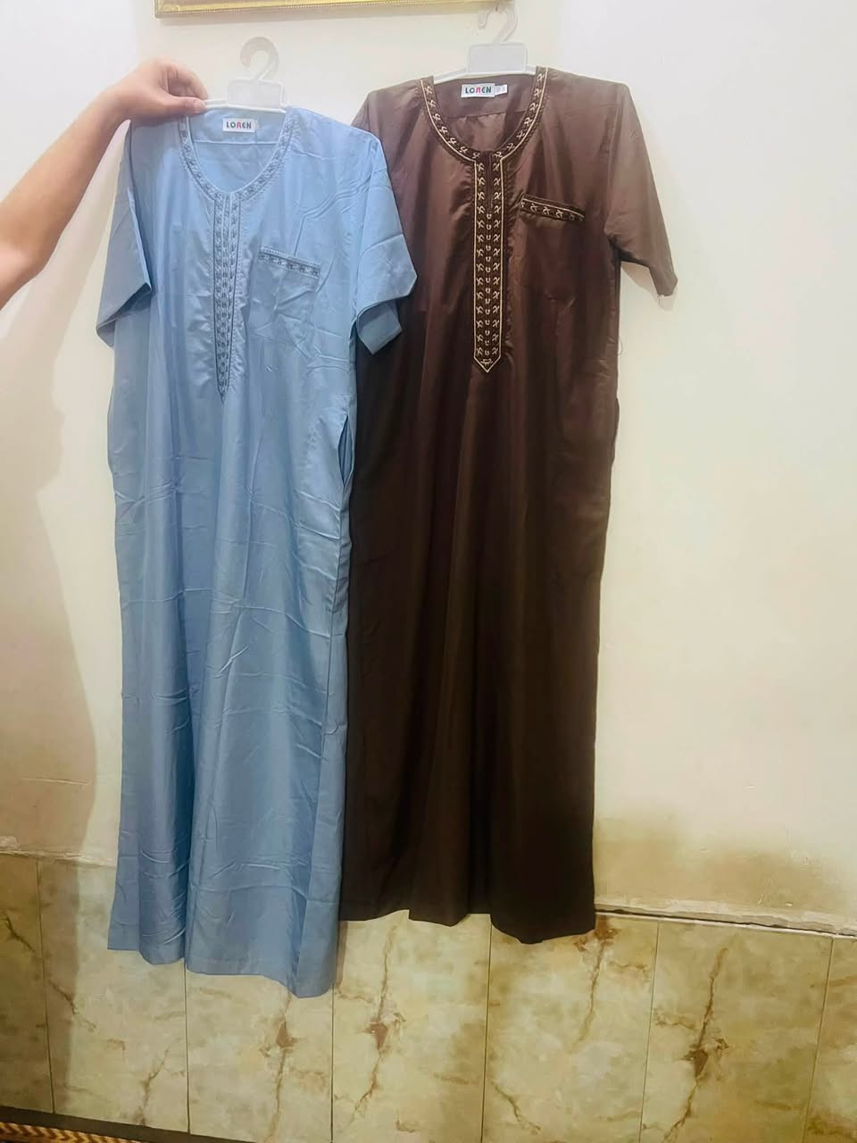 متوفر كلبيات رجالية (ماركة LOREN) خامة
ممتازة
ومريحة جداً، مثل ما موضح بالصور
الألوان المتوفرة: [, مثلاً: سمائي، جوزي, فستقي، عسلي.
ابيجي]
القياسات: [62-60-58-56]
السعر: [6000] دينار. • جمله او مفرد
التوصيل: متوفر توصيل بغداد ولكافة المحافظات 5000
للحجز أو الاستفسار، يرجى مراسلة الصفحة (خاص) أو الاتصال على الرقم: [***********].
