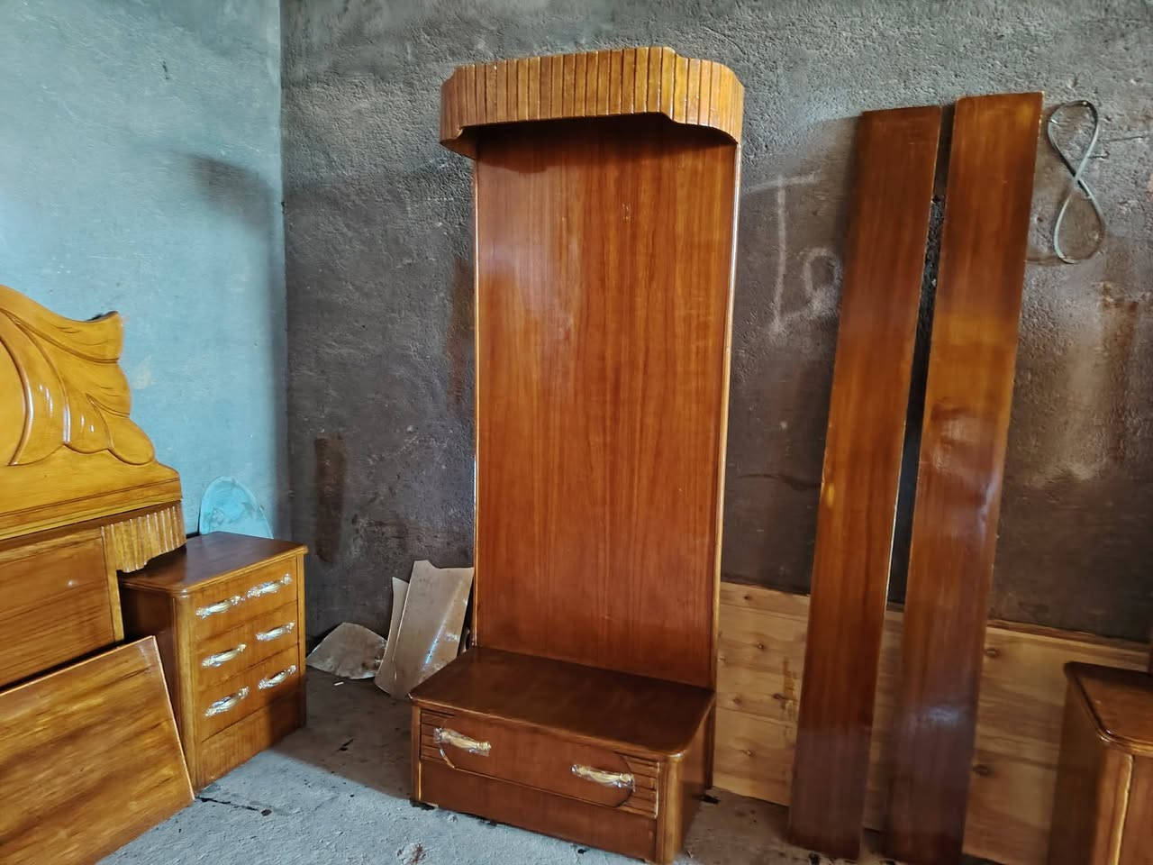 غرفه صاج طابقين بسعر مناسب 
للأستفسار راسلني خاص التوصيل والشد مجاني


**إذا كنت صاحب هذا الإعلان وتريد حذفه لأي سبب، رجاءا أرسل رسالة إلى الدعم الفني**