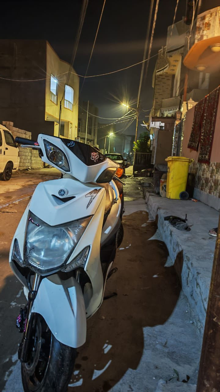 سلام عليكم سكنس لد الدراجة خير من الله مكينه ناعمه كلش معدل شلعة طيران الدراجة جانت ٦٣ ورجعتهة بلادي بيدي شغل بغداد درجة أولى سعرها ٨٢٥ وبيها مجال شي بسيط مكاني بعقوبة المركز رقمي ***********
