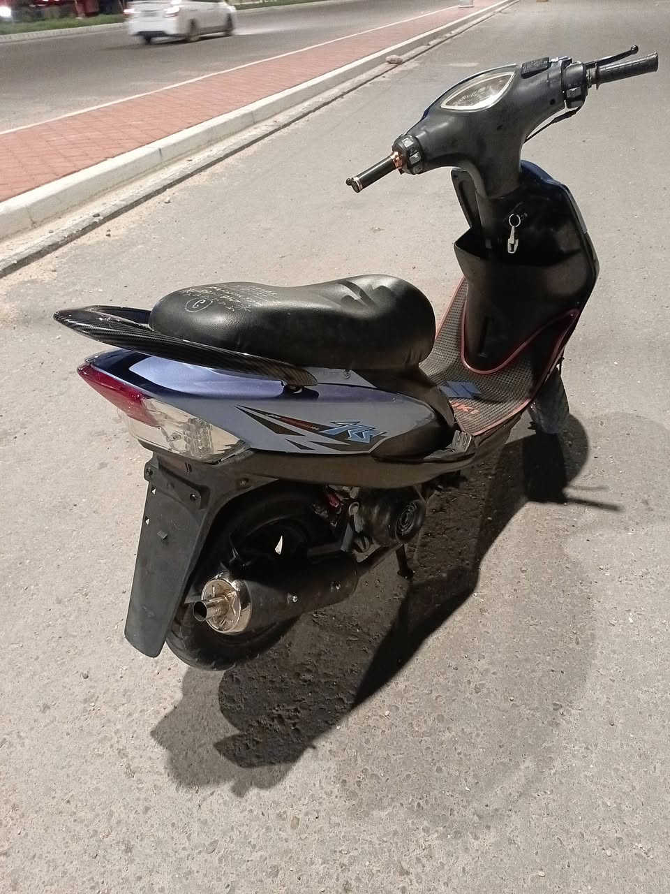 ماكس عدله يرادلها بس بوشه ابيع كوم حديد475 وبيها مجال***********
