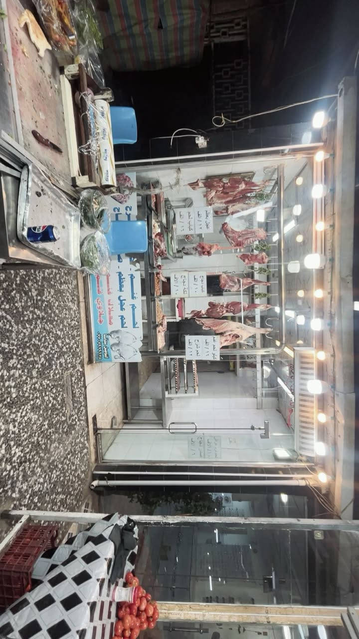 شوفولي العروض اليوم كيلو كباب دجاج ١٠الف كيلو كباب لحم ١٦الف كيلو غنم عراقي ١٦الف دينار كيلو عجل بعضم١٢الف دينار كيلو شرح ١٢الف دينار تكه دجاج متبله كيلو ١٠الف دينار  يوجد لدينا خدمه توصيل داخل الزعفرانيه***********
