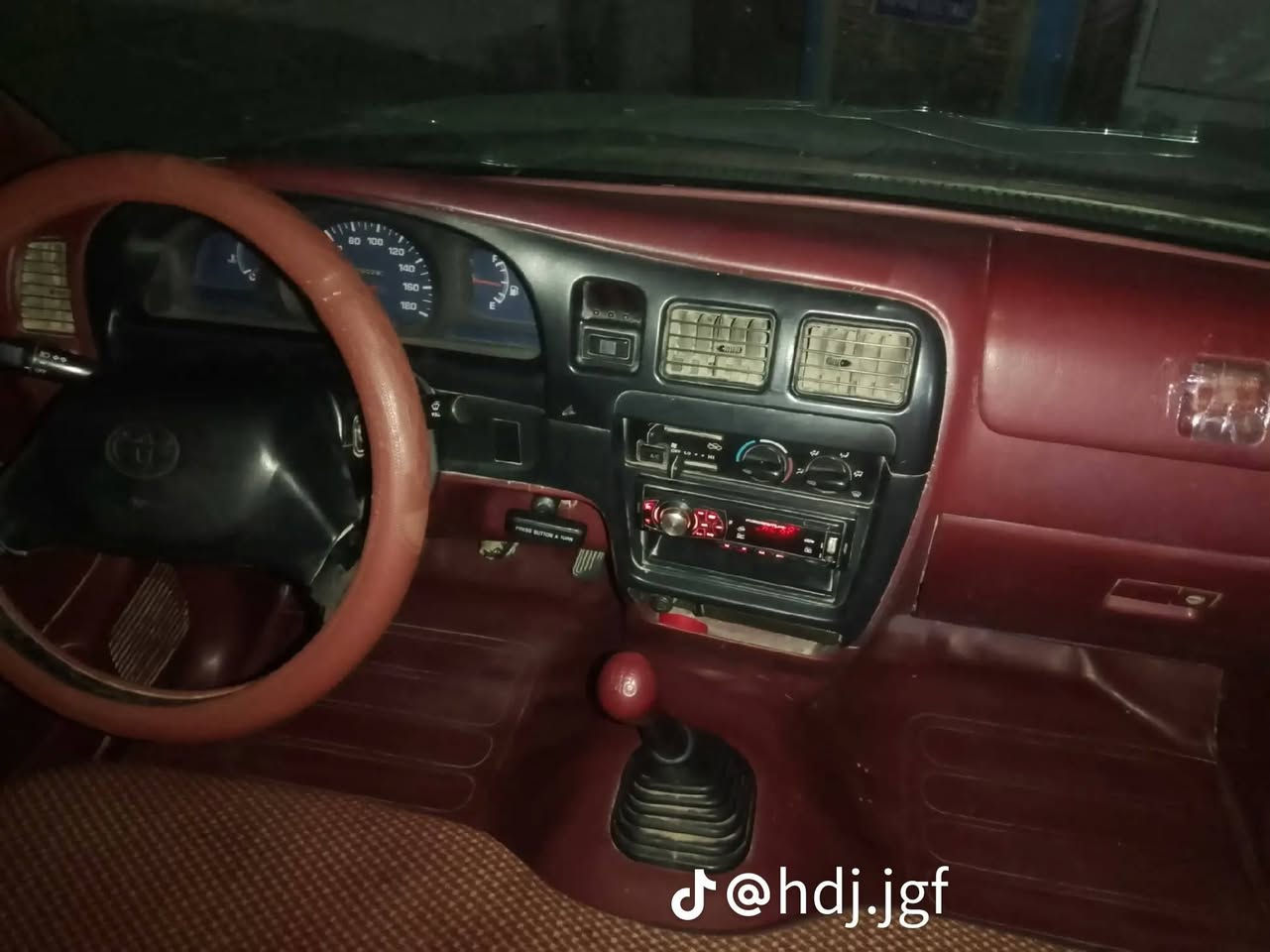 السلام عليكم بيكم 2001 ربع باب صبق بعد مابيه شي مكفوله عامه محرك شركه كير شرط السياره ماناقصه برقي رقم انبار مشروع وطني بسمي السعر 95 العنوان كركوك  ***********
