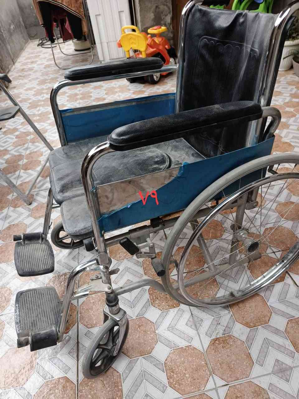 السلام عليكم اخوان اغراض مال بيت للبيع بسعر بلاش***********
