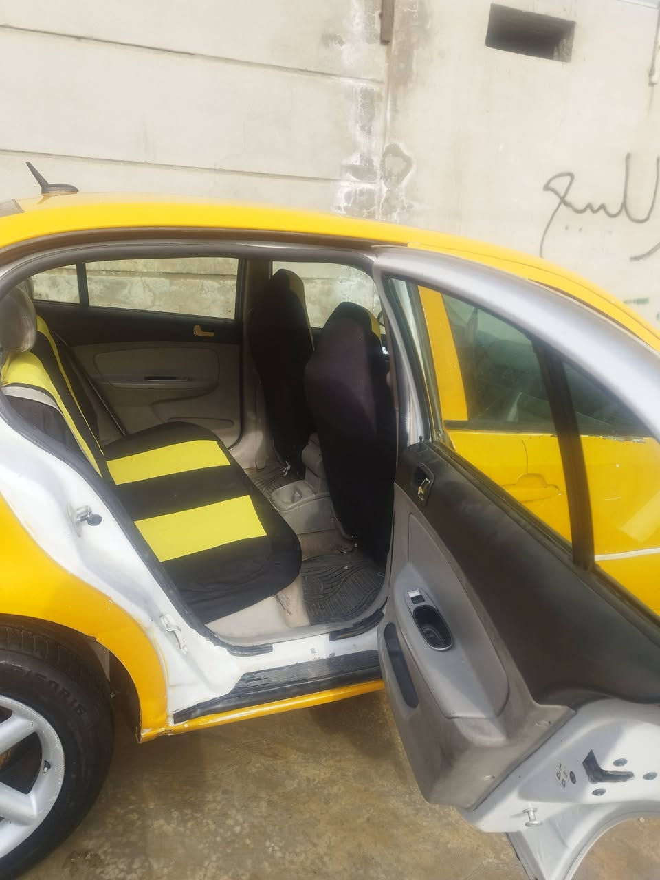 شوفرليت كوبالت 2008
محرك كير استرا شرط 
وكالة وتحويل. شرط
رقم. نينوى صدامي 
السعر 30 بي مجال بسيط 
***********
