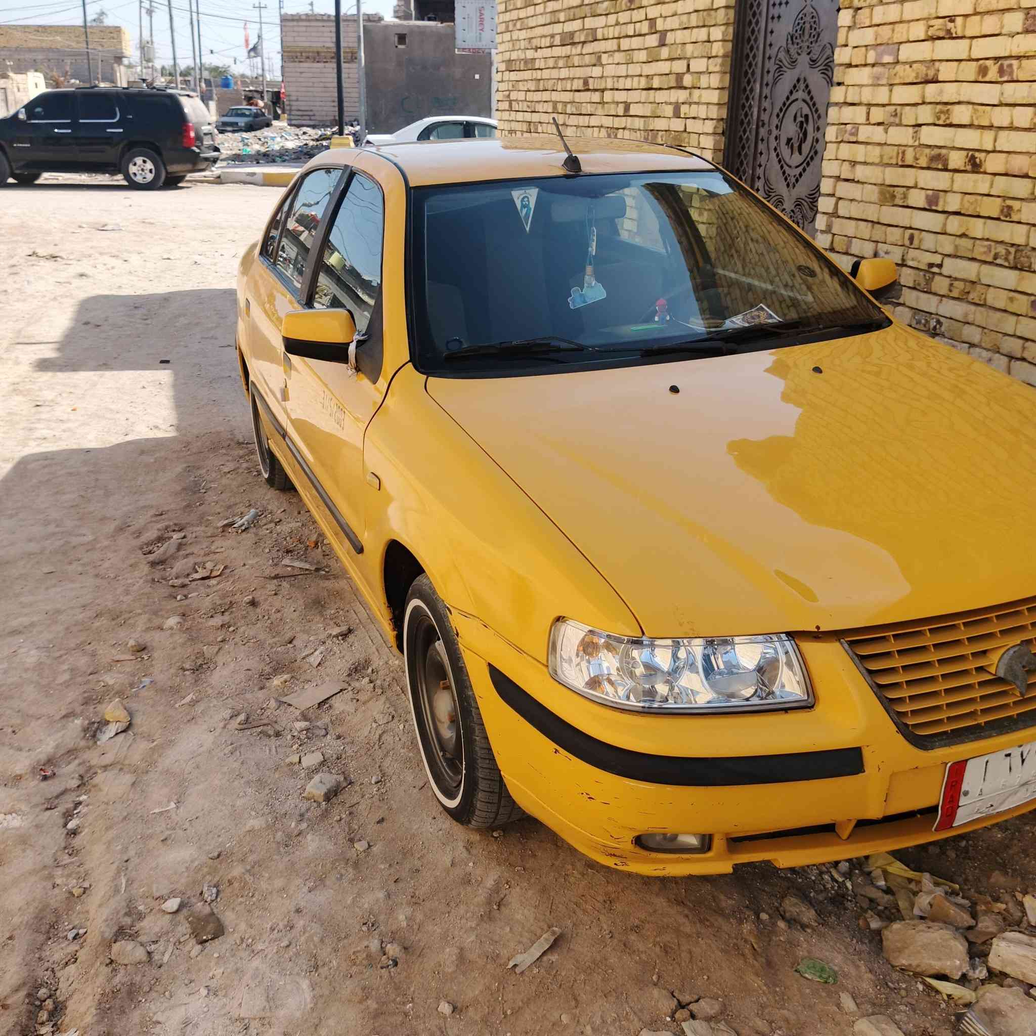 السلام عليكم سمند ١٧ سياره جاهزه جديده بيه ضربه بلوره اكو مقطع فيديو شارح بيه  التفاصيل خط بحث براء ذمه جاهزه تريد مداور تريد وكاله محرك وكير وحداده وتخم تاير تبريد تتفئه كله جاهز السعر ٣٧ بيه مجال المكان ذي قار زديناويه موبايل ***********
