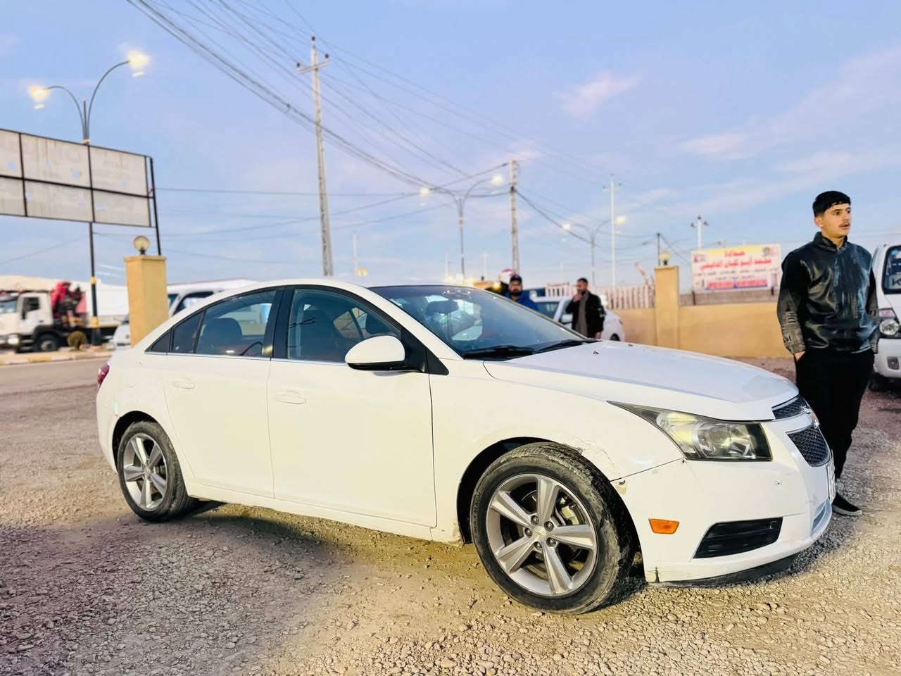 ألسلام عليكم  شوفرليت كروز 2012
كير ومحرك مكفول

تخم تاير ويل كب

حداديه صدر خير من الله

رقم انبار تحويل مباشر

راعيها بل ديره

سياره مكفوله بيه فقط طعجه بل جاملغ الامامي بسيط

السعر 85 وبيه مجال قليل

مكان الأنبار القائم 

رقم *********** ☎️
