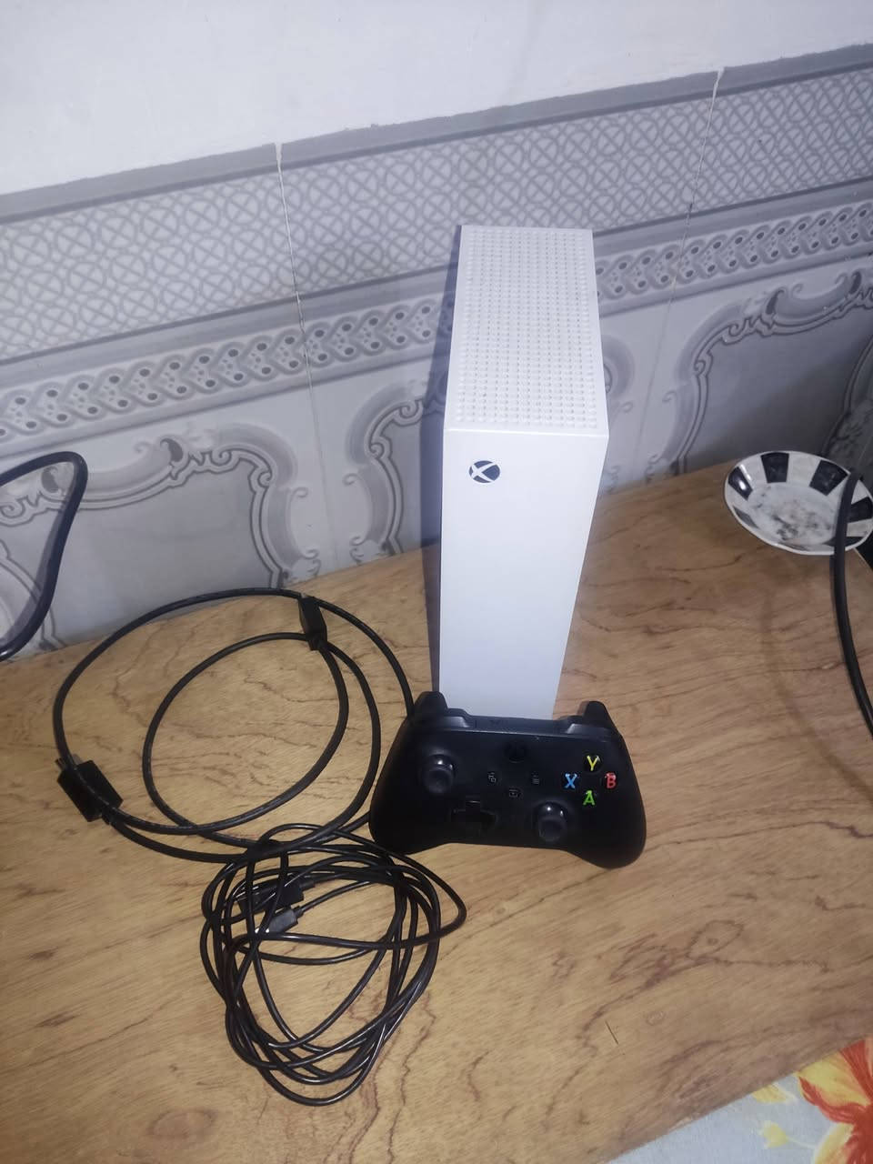 السلام عليكم حبايب اكسبوكس سيريس اس للبيع لوك ستيكر💯
الاكسبوكس لا مفتوح ولا مصلح باله اوربي 🔥موديل 22 شهر 12
الاكسبوكس يحتوي على ملحقات الاصلية وكيبلات الاصلية
الاكسبوكس يحتوي على جويستيك اصلي +كيبل شحن 3 متر+ بطارية اصلية تدوم 30 ساعه لعب مستمر +يحتوي على يوبي اس 850v  💯🔥
الاكسبوكس +بطارية جويستك الاصلية +يوبي اس السعر الكلي 350 الف فقط🔥💯
حبايب مكلفني ازيد بس اني حتاجيت فلوس واكيد شوف اسعار السوك 

للعلم مستخدم جدا قليل بسبب ظروف العمل جهاز يخبل🔥

مكاني بغداد/المحمودية/متواجد فقط فيسبوك


**إذا كنت صاحب هذا الإعلان وتريد حذفه لأي سبب، رجاءا أرسل رسالة إلى الدعم الفني**