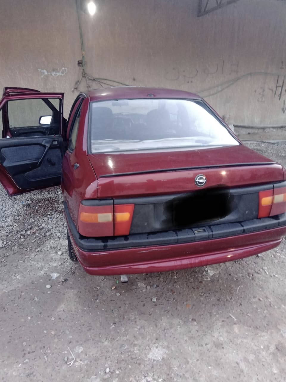 السلام عليكم اوبل فكترا للبيع  موديل ٩٢ محرك ١٨٠٠ نظيف كير عادي نظيف صبغ عام بدون ضربه رقمها صلاح الدين تحويل مباشر تايرات صدر زينات شرط تركبه لمكه وتجي السعر 35 وبيه مجال للاستفسار الاتصال على الرقم *********** مكان السياره صلاح الدين سامراء
