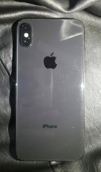 ايفون X • ٢٥٦ • بطاريه ٧٠