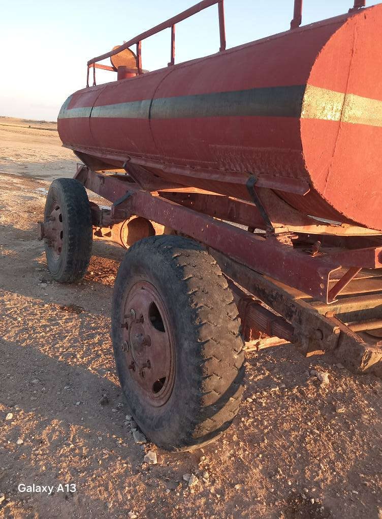 سلام عليكم اللبيع تنكتر ومغطوره تنكتر فوركسن  منافيس سليمانيه موديل2011 مكفول كفاله عامه محرك وكسن وصدر وهدرليك تواير المامي جديد والخلفي نص عمره سعر12مليون ولاتصال عله رقم الهاتف ***********
