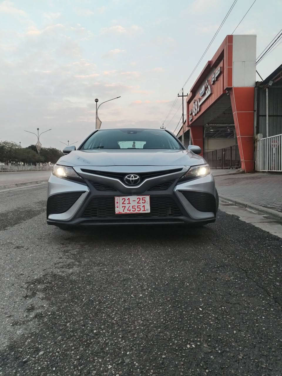 كامري موديل24اس اي  بدون حادث بدون غرق شرط كاتي بدون رقم مكان كركوك السعر 235وبيها  ***********
