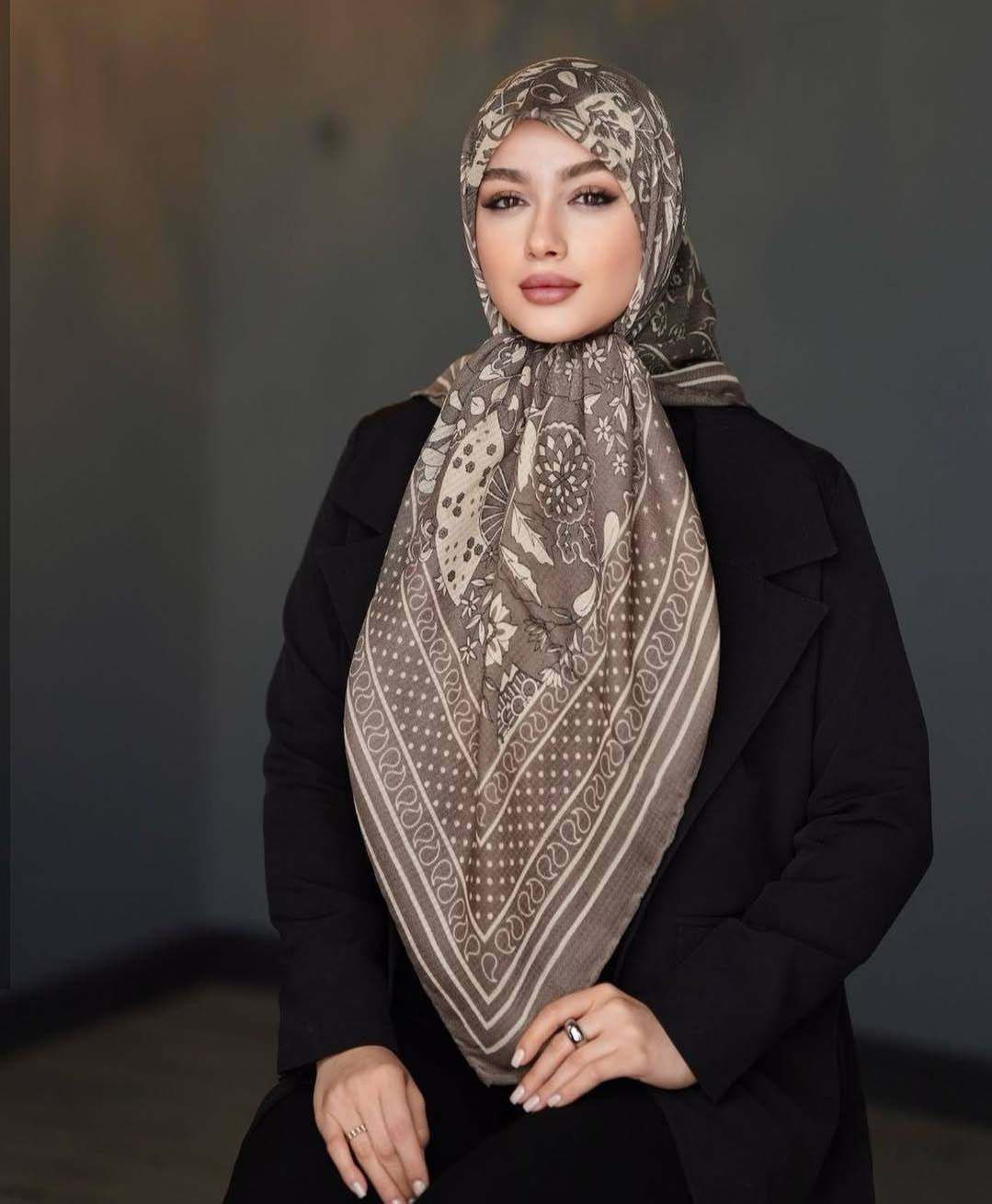 ربطات خامة قطني درجة أولى ثابتة بالبس سعر القطعه 5 الاف قياس 120👳🏼#يوجدلديناخدمةتوصيل-كافة أنحاء العراق


**إذا كنت صاحب هذا الإعلان وتريد حذفه لأي سبب، رجاءا أرسل رسالة إلى الدعم الفني**