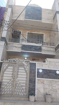 بيت للبيع • ١٠٠م • حي الكوفه شارع الصوره