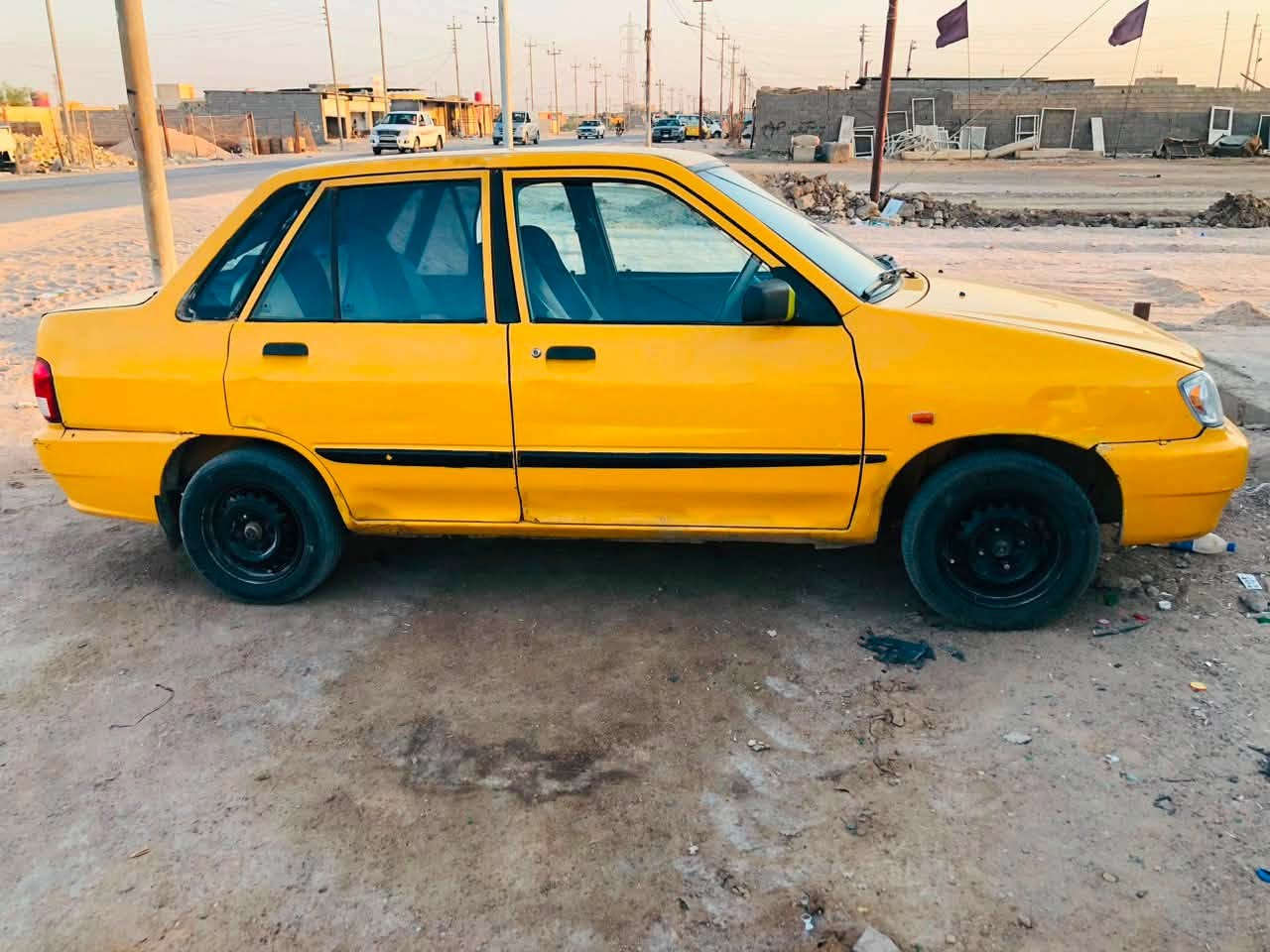 سايبا دمعة موديل 12
رقمها بصره السعر 15
بيها مجال مكاني الهارثة
متواجد وات ساب 
***********
