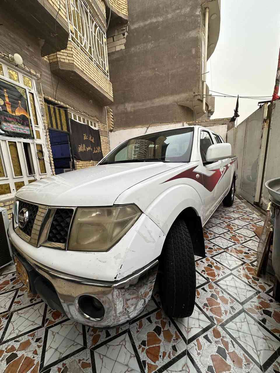 نيفاره للبيع موديل 2013 رقم اربيل سنويه منتهيه بسم كردي وكاله موجوده كير اوتماتيك مكفوله صبغ محرك كير حداده كفاله السعر 92 بيه مجال التصال***********
